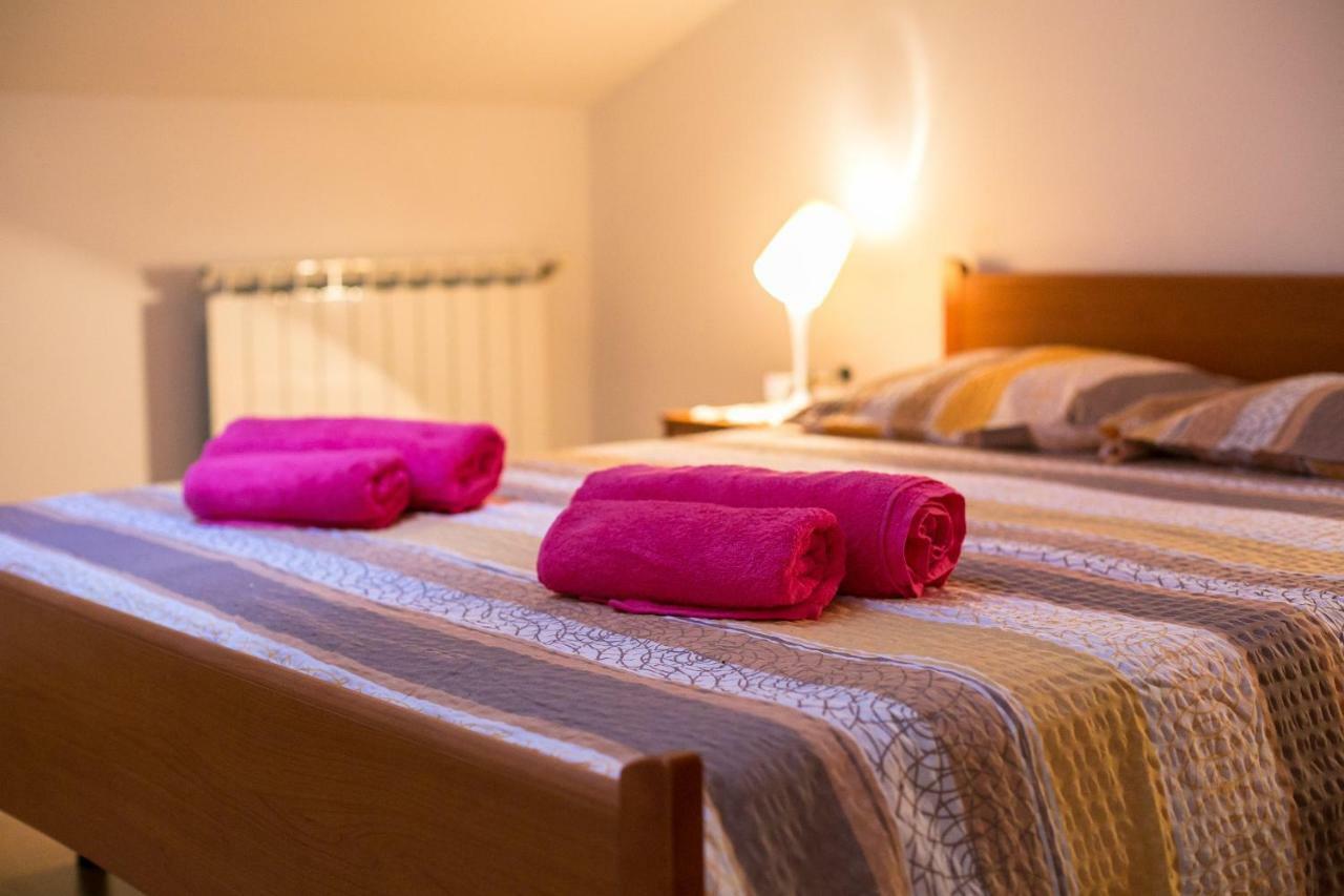Amela Apartmán Pula