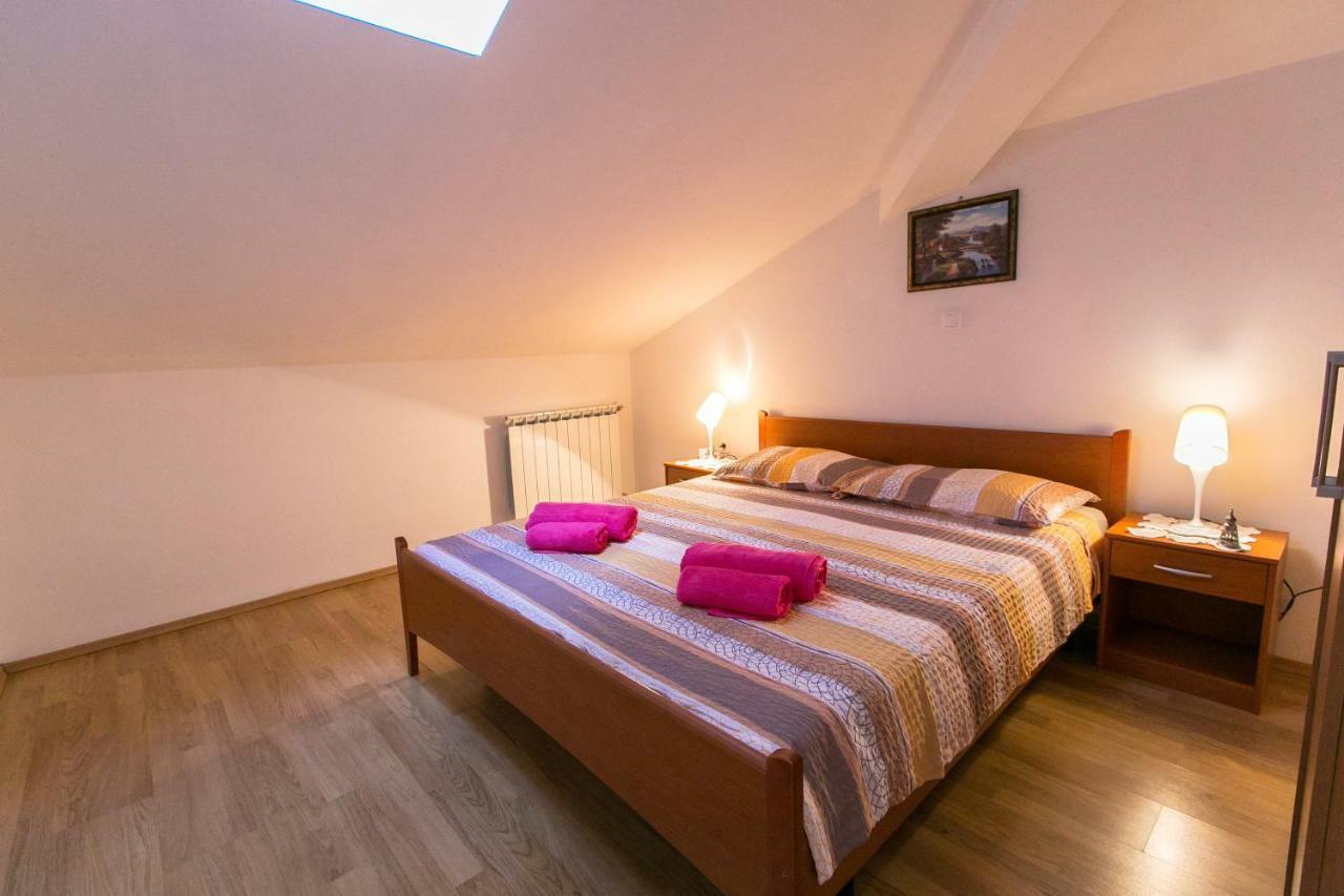 Amela Apartmán